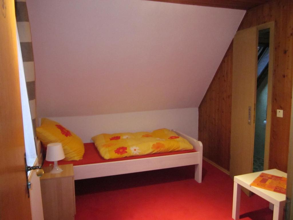 Hotel Gastehaus Am Fels Altenahr Pokój zdjęcie