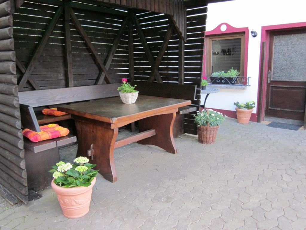 Hotel Gastehaus Am Fels Altenahr Zewnętrze zdjęcie